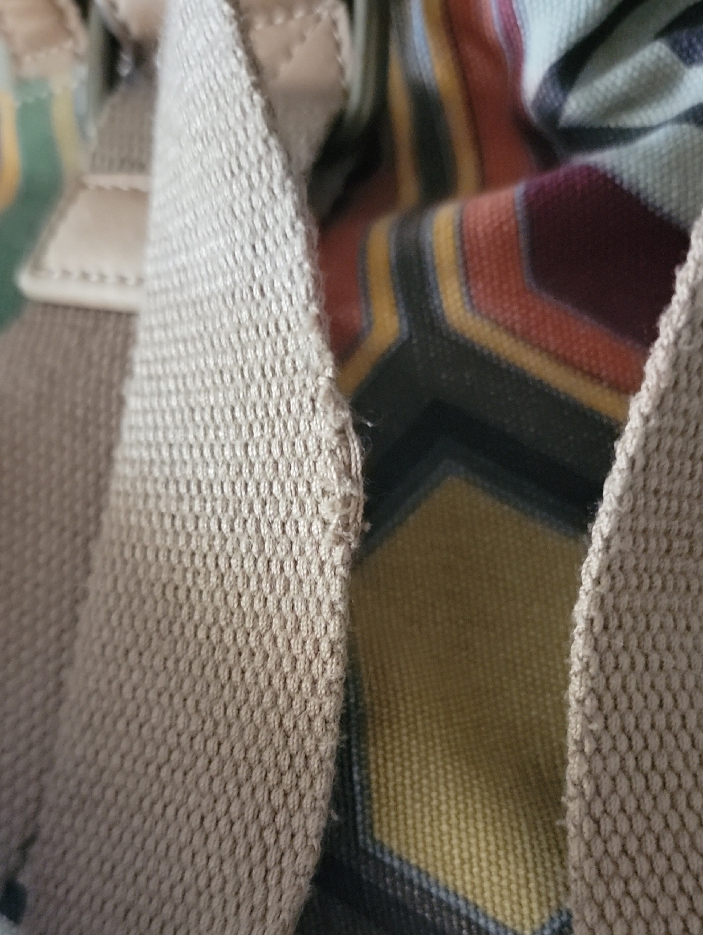 ✨️ GUC Anthropologie Hayden Harnett Fabric Leather Backpack Geometric Retro - Picture 5 of 8